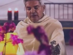 Stage yoga du son sri hanuman